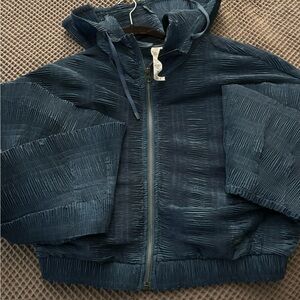 Alo Yoga Dynamic Jacket